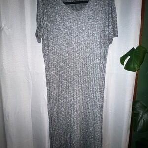 Forever 21 Heather Gray Long Sleeve Dress